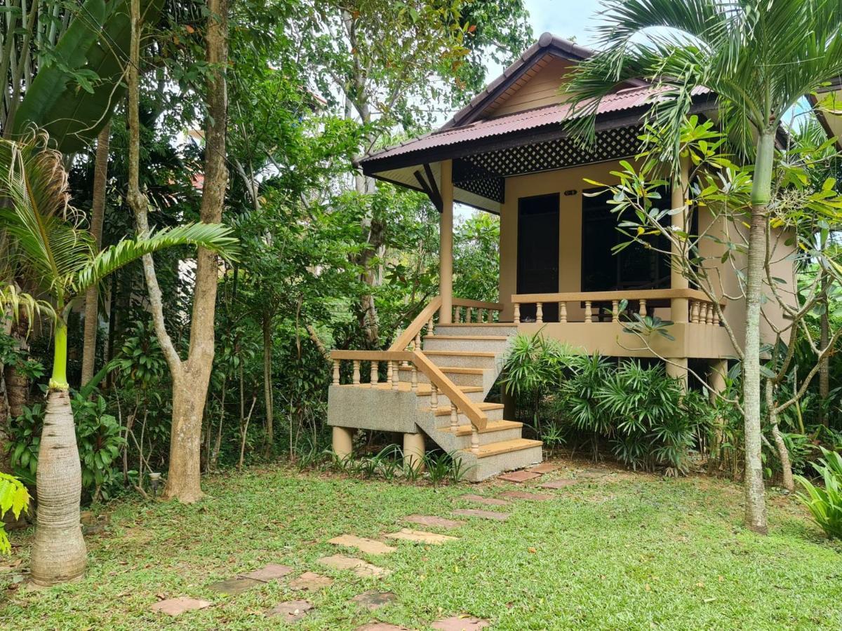 Clean Beach Resort Koh Lanta Exterior photo