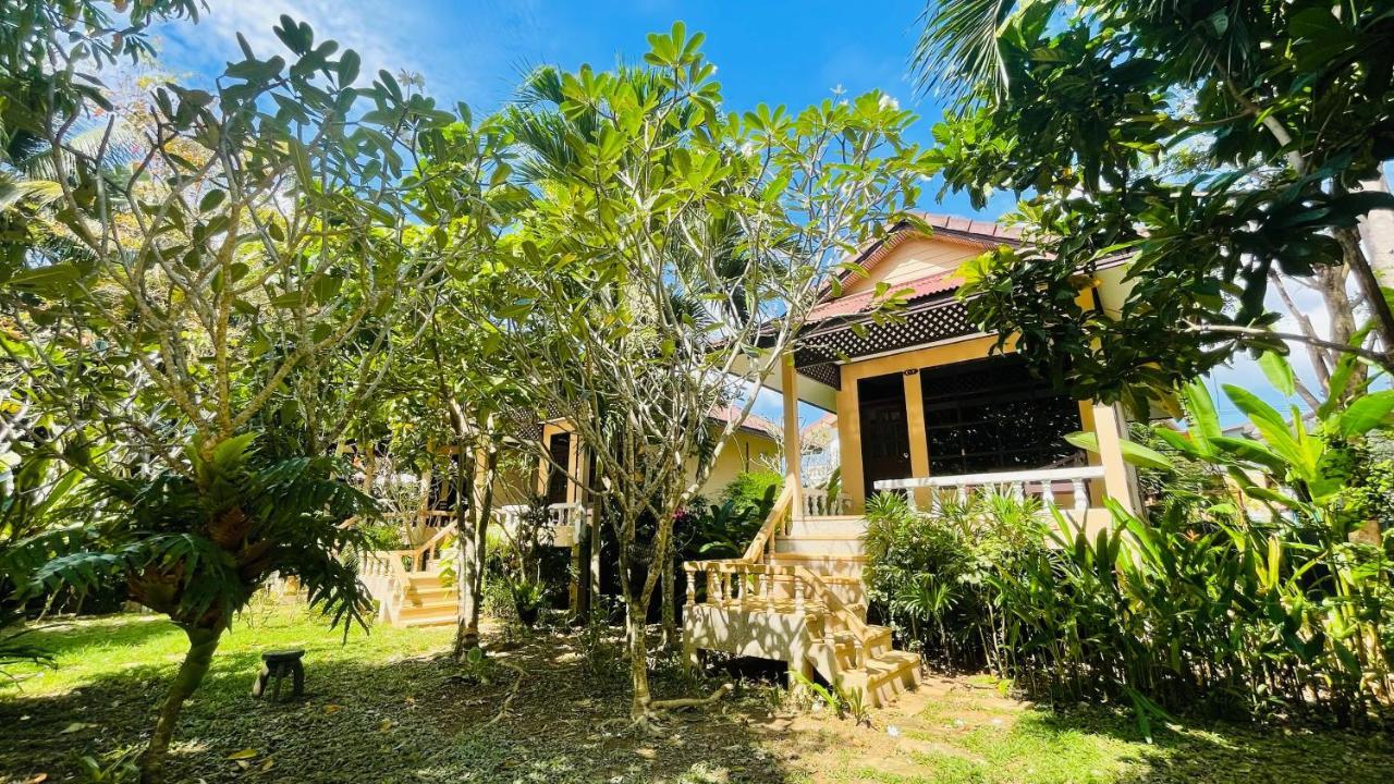 Clean Beach Resort Koh Lanta Exterior photo