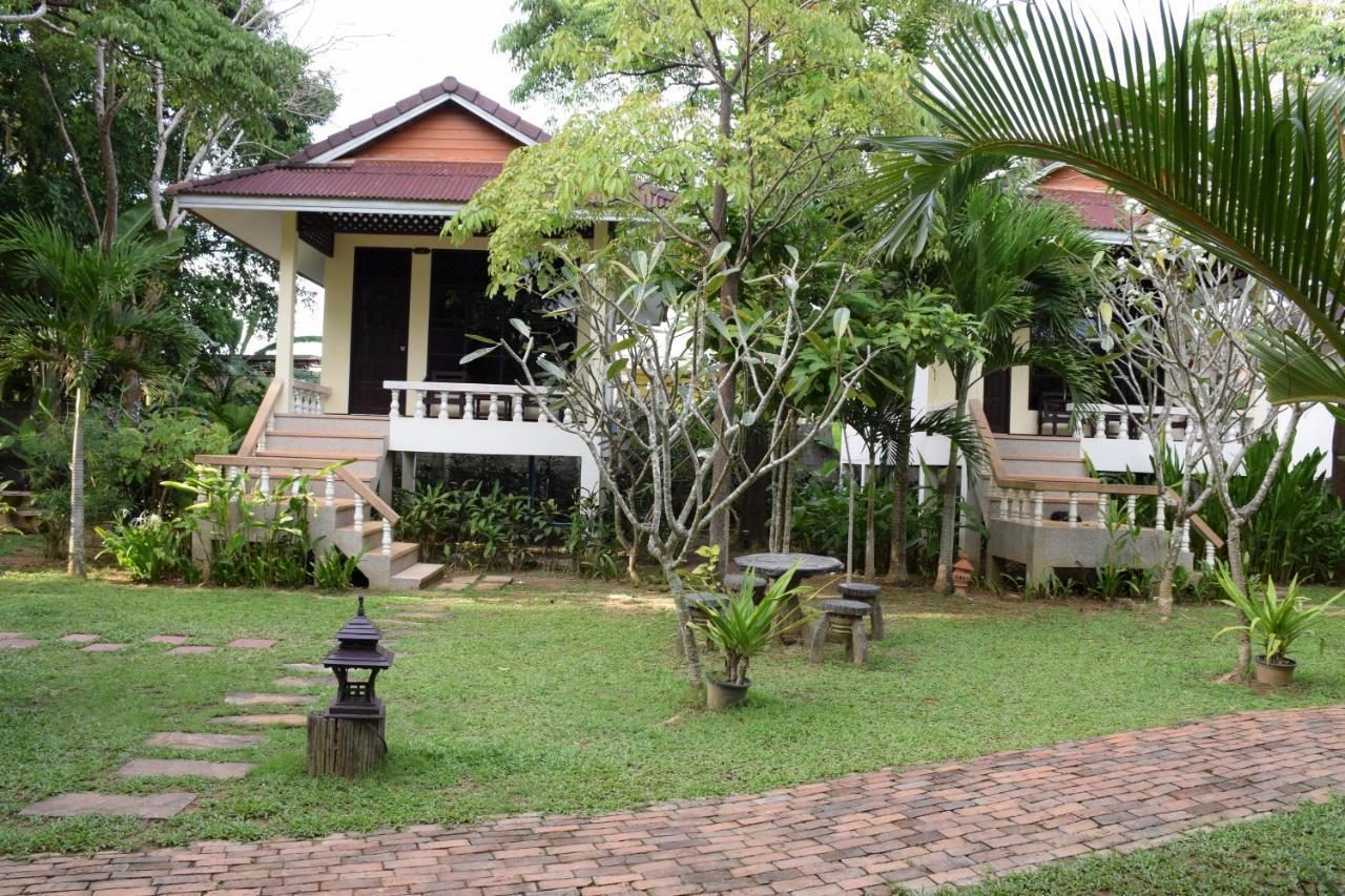 Clean Beach Resort Koh Lanta Exterior photo